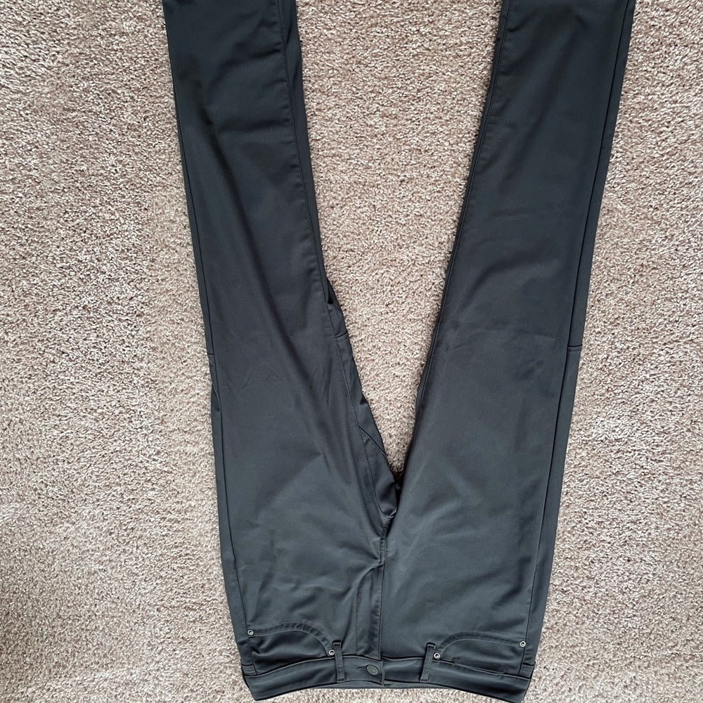 American Eagle AirFlex+ pants